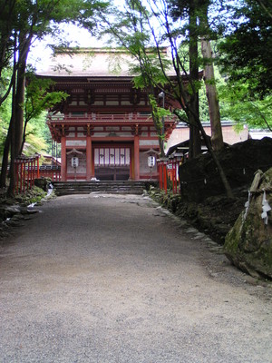 東本宮