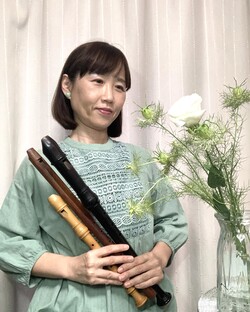 リコーダー奏者：久米 知比