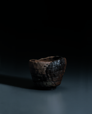 焼貫黒樂茶碗 巌　銘 泫